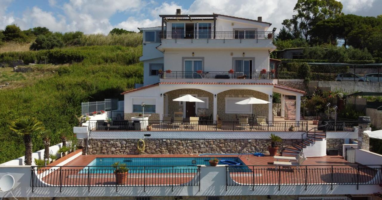 Villa Maria Gaeta Luaran gambar
